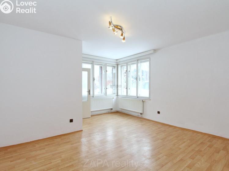 Pronájem bytu 1+1 Praha, Na Třebešíně 1016/23 č. 1