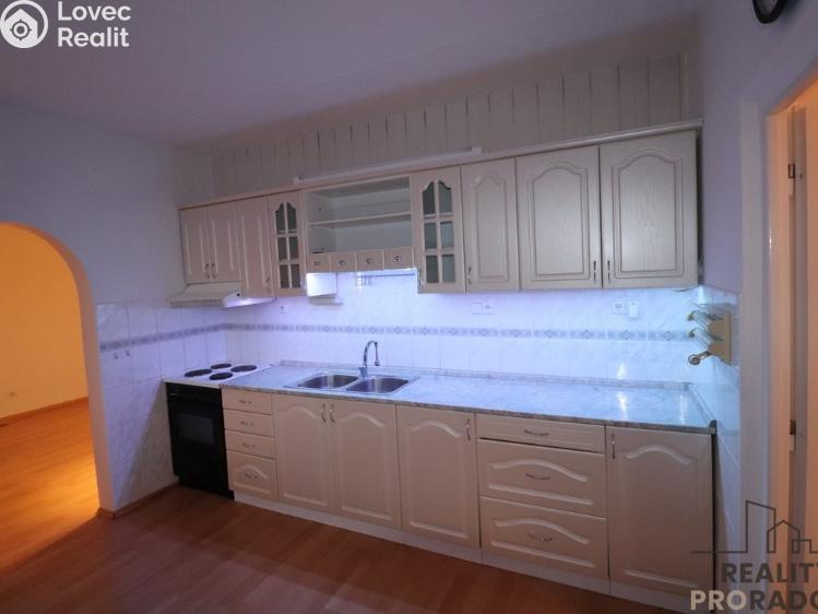 Pronájem bytu 3+1 Moravský Krumlov, Sídliště č. 1