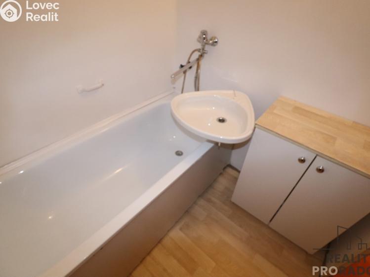 Pronájem bytu 3+1 Moravský Krumlov, Sídliště č. 8