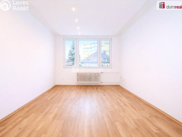 Аренда квартиры 2+KK Praha 4, Podle Kačerova č. 3