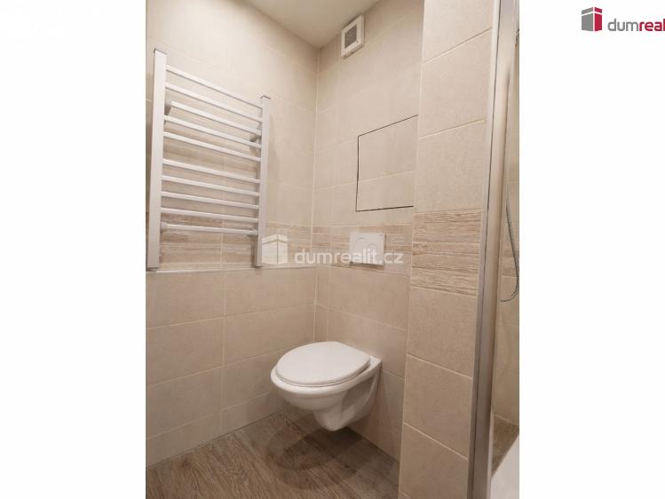 Аренда квартиры 2+KK Praha 4, Podle Kačerova č. 14