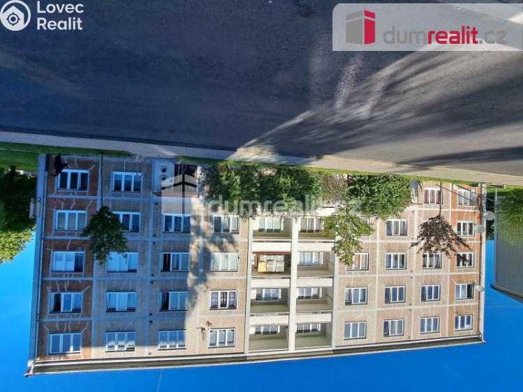 Rent apartment 2+1 Rotava, Sídliště č. 9