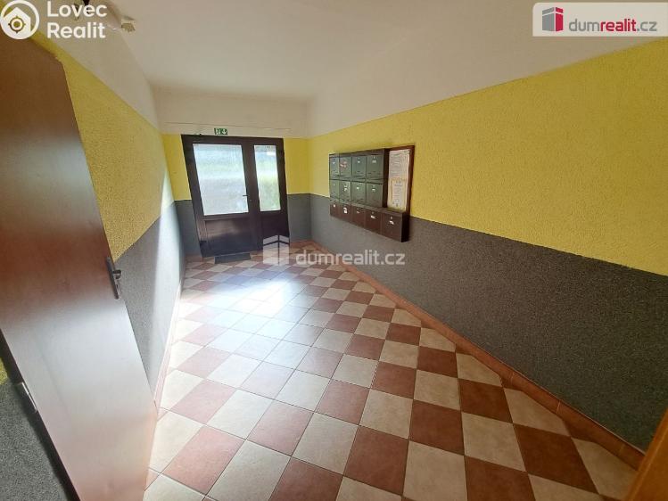 Rent apartment 2+1 Rotava, Sídliště č. 8