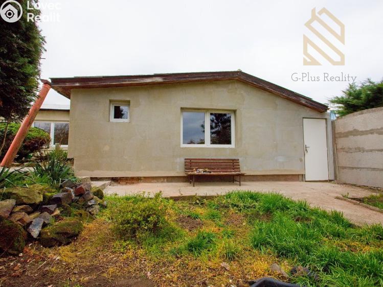 Prodej rodinného domu Kostelec nad Labem, Bažantnická 42 č. 17