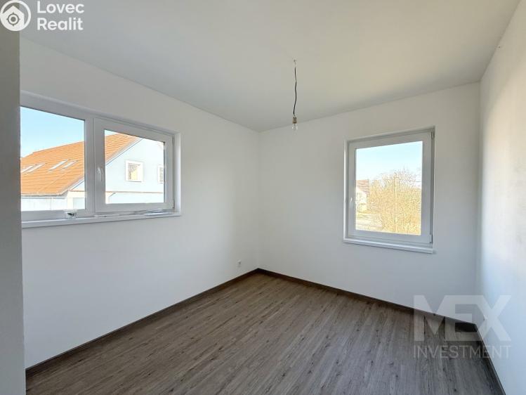 Prodej rodinného domu Uhersko č. 22