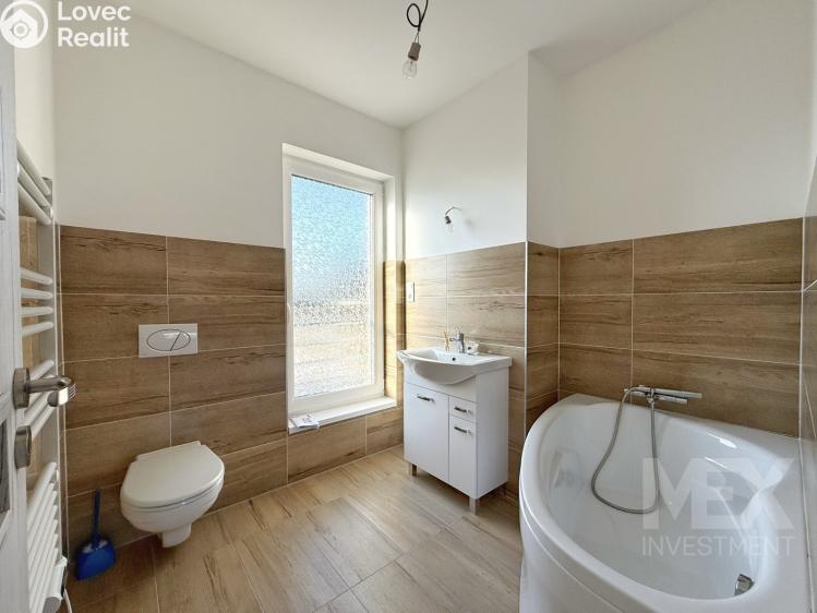 Prodej rodinného domu Uhersko č. 27