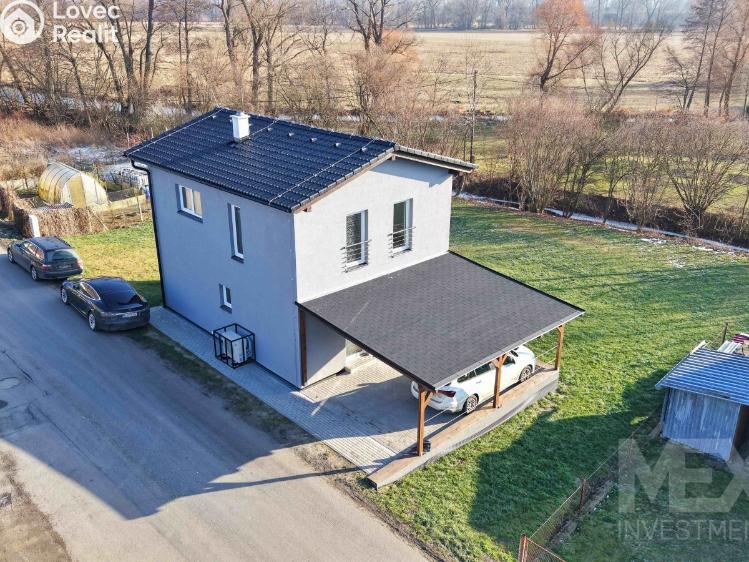 Prodej rodinného domu Uhersko č. 10