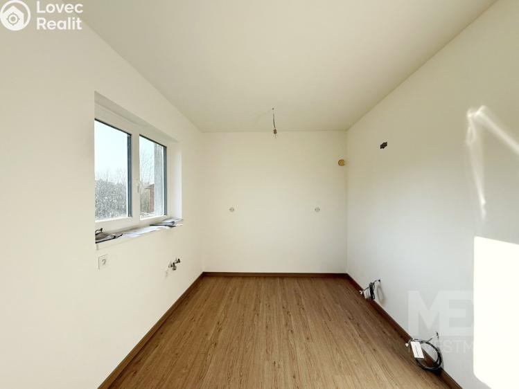 Prodej rodinného domu Uhersko č. 14