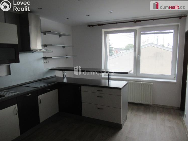 Оренда квартири 2+1 Praha 8, Ořechová č. 5