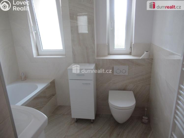 Оренда квартири 2+1 Praha 8, Ořechová č. 7