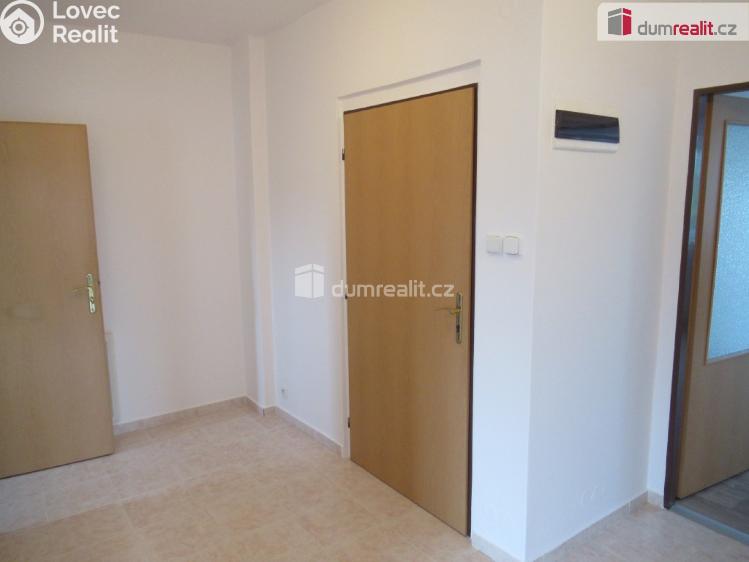 Оренда квартири 2+1 Praha 8, Ořechová č. 17