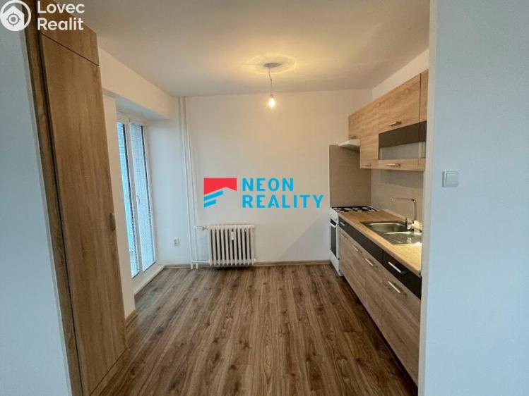 Pronájem bytu 2+1 Ostrava, Vršovců č. 8