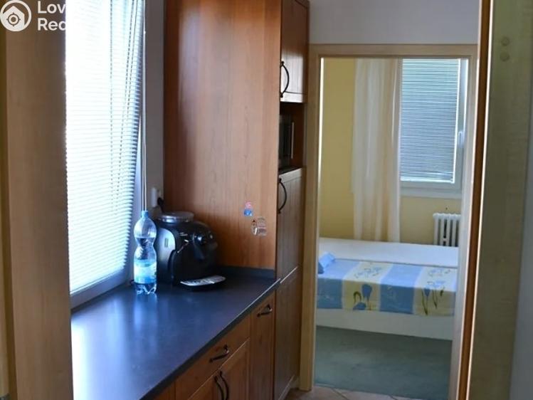 Аренда квартиры 2+KK Praha, Tajovského č. 10