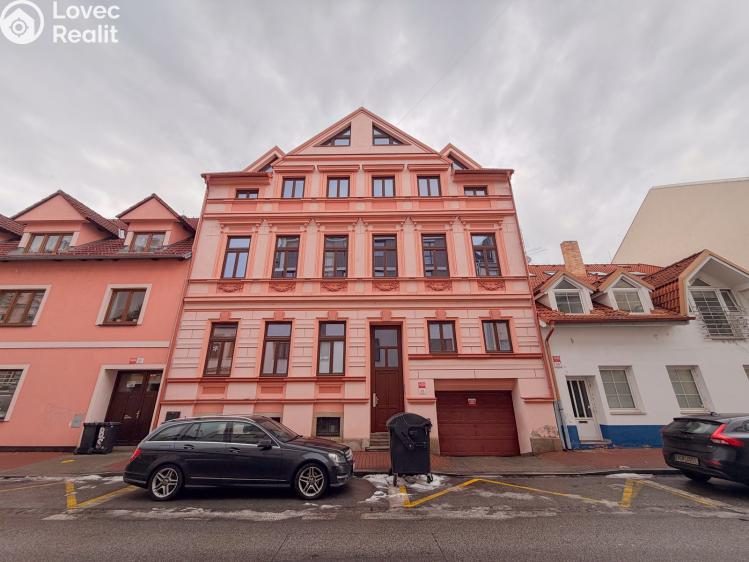 Аренда квартиры 2+KK České Budějovice, B. Smetany 1435/53 č. 25