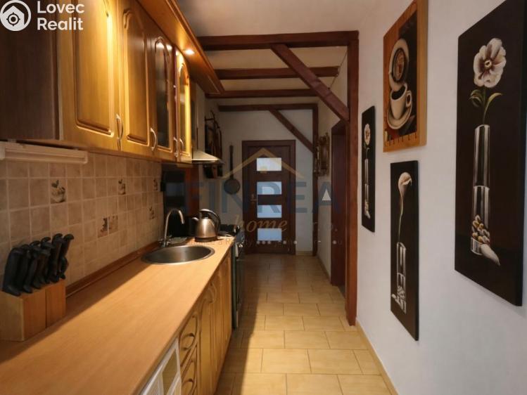 Prodej bytu 2+1 Chomutov, Březenecká č. 5