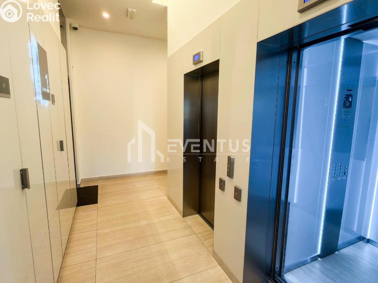 Аренда квартиры 2+KK Praha, Sanderova 1618/4 č. 11