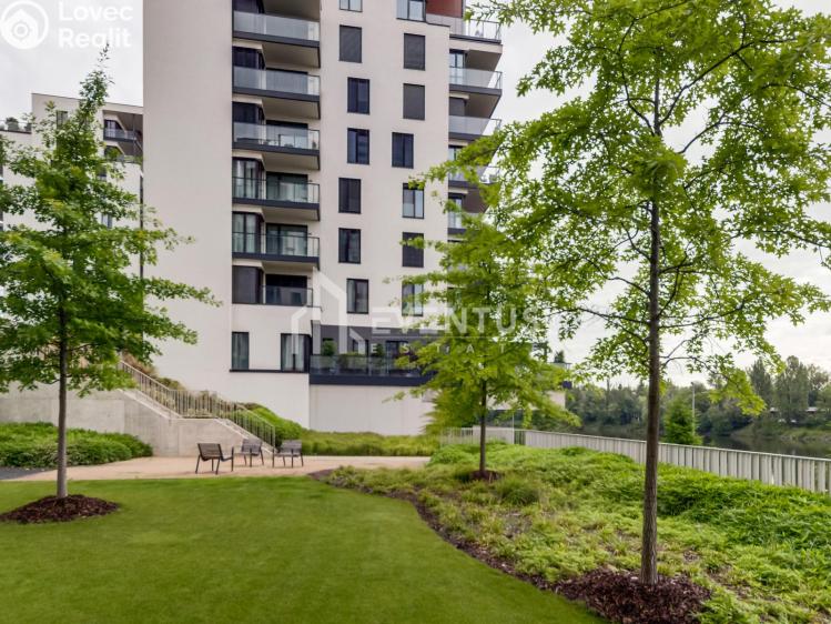 Аренда квартиры 2+KK Praha, Sanderova 1618/4 č. 17