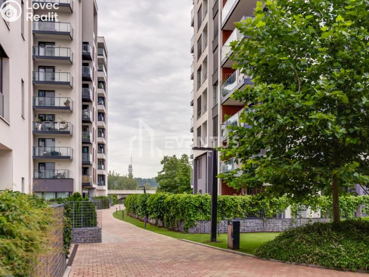 Аренда квартиры 2+KK Praha, Sanderova 1618/4 č. 19