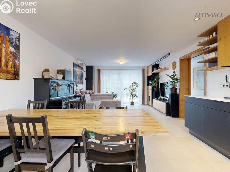 Продаж сімейного будинку Kralupy nad Vltavou, Na Jáně 612 č. 4