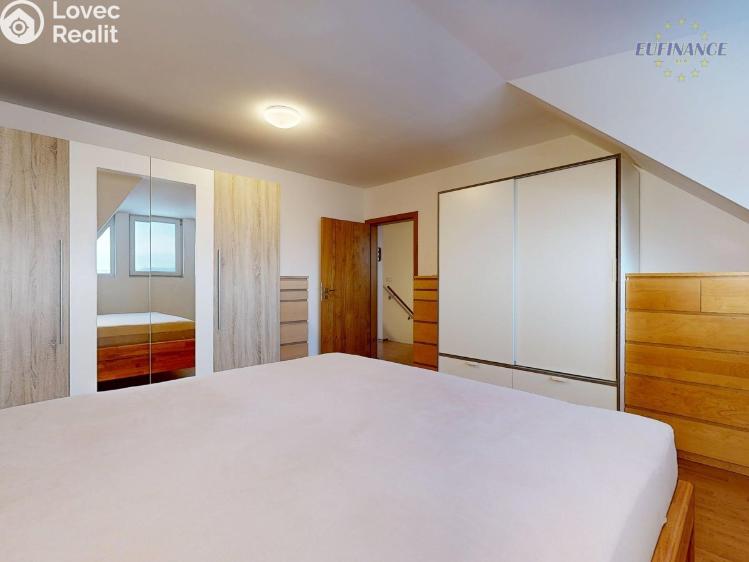 Продаж сімейного будинку Kralupy nad Vltavou, Na Jáně 612 č. 15