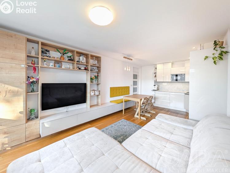 Prodej bytu 3+KK Praha, Tunelářů č. 1