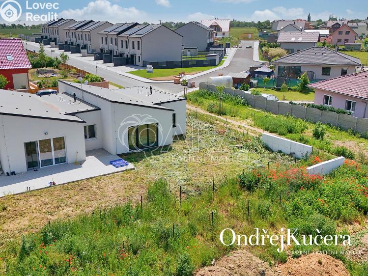 Prodej rodinného domu Buštěhrad, Polní 1261 č. 6