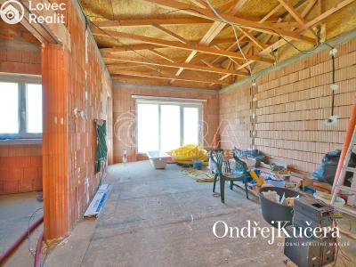 Prodej rodinného domu Buštěhrad, Polní 1261 č. 4