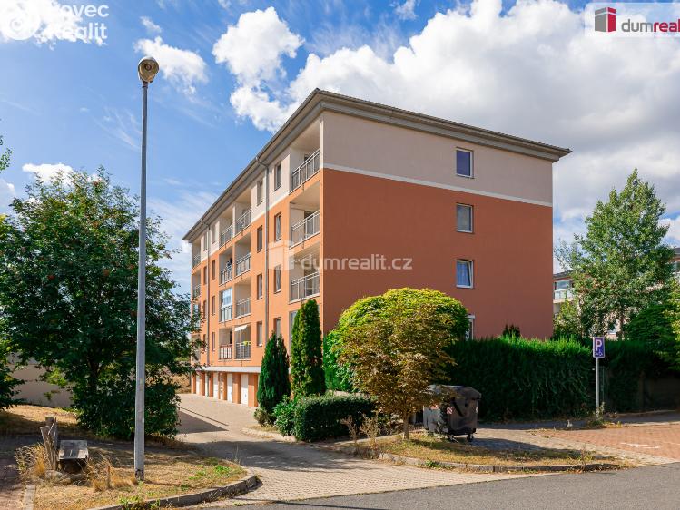 Prodej bytu 4+KK Praha-Čakovice, Ke stadionu č. 1