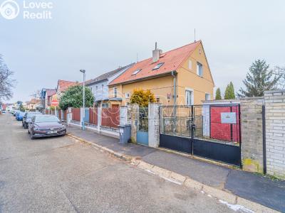 Prodej rodinného domu Praha, K Fialce č. 5