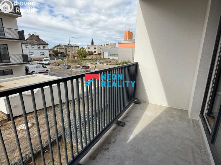 Pronájem bytu 1+KK Opava, Císařského pluku 3078/5 č. 5