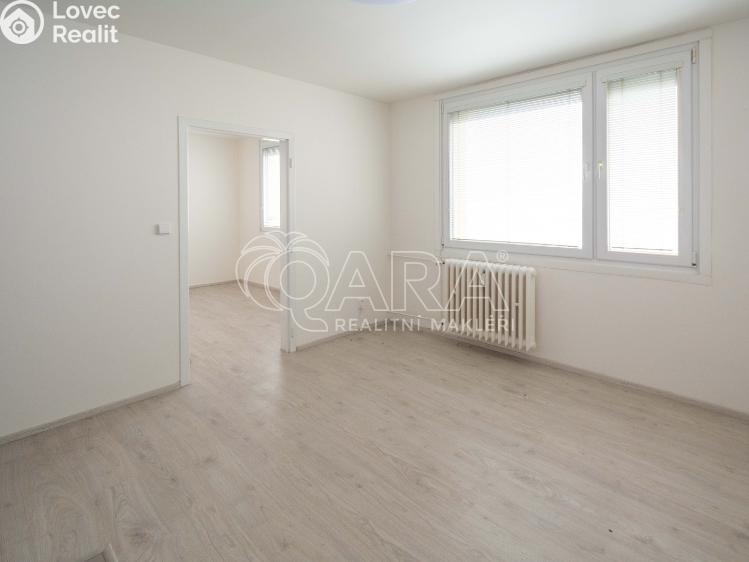 Pronájem bytu 1+1 Neratovice, Na Výsluní 1302 č. 7