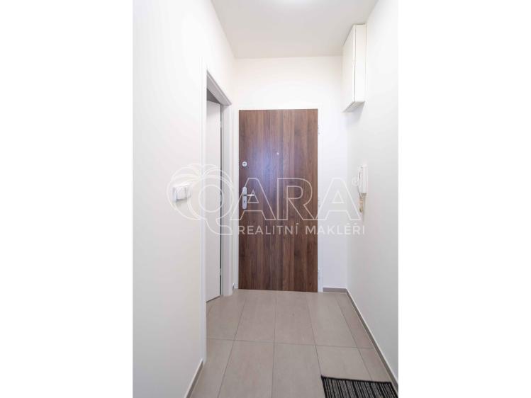 Rent apartment 1+1 Neratovice, Na Výsluní 1302 č. 8