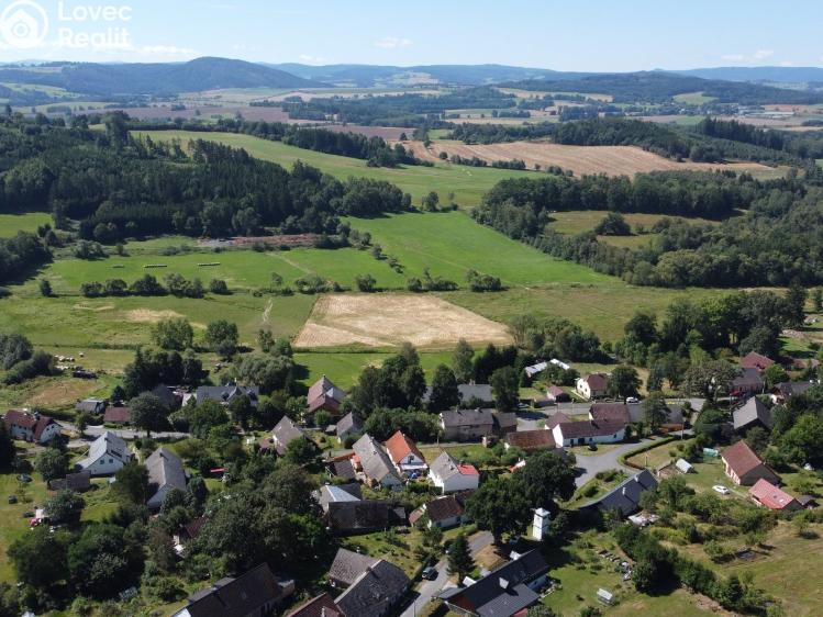 Prodej specifického typu nemovitosti Kolinec č. 9