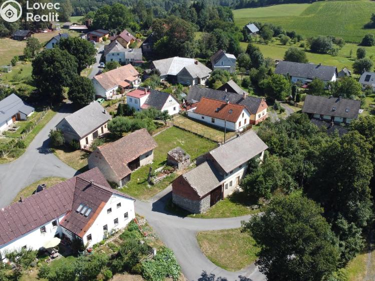 Prodej specifického typu nemovitosti Kolinec č. 11