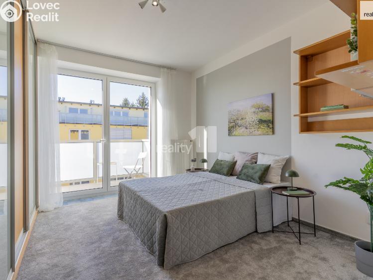 Prodej bytu 2+KK Jesenice, Sluneční č. 2