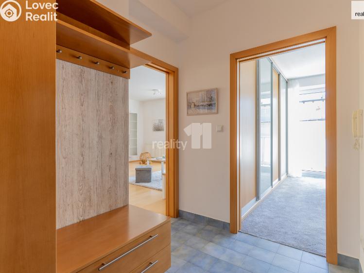 Prodej bytu 2+KK Jesenice, Sluneční č. 8