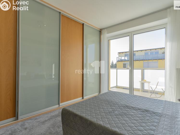 Prodej bytu 2+KK Jesenice, Sluneční č. 11