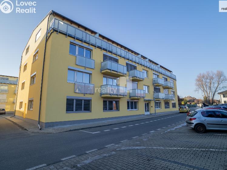 Prodej bytu 2+KK Jesenice, Sluneční č. 17