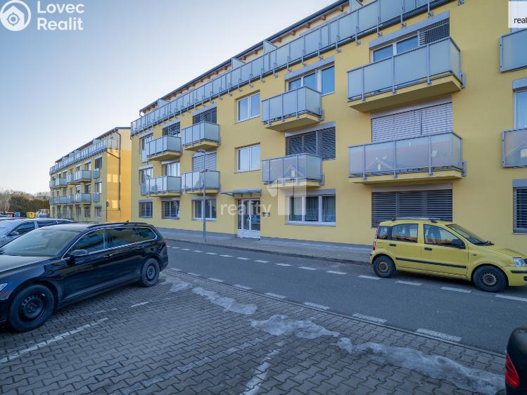 Prodej bytu 2+KK Jesenice, Sluneční č. 18