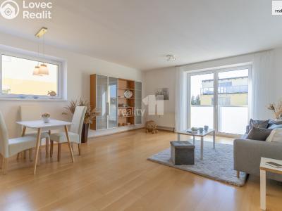 Prodej bytu 2+KK Jesenice, Sluneční č. 1