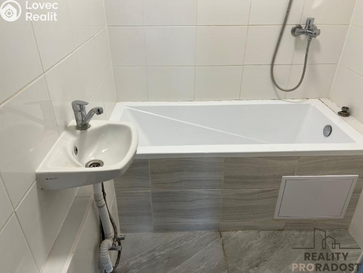 Prodej bytu 3+1 Ústí nad Labem, Jindřicha Plachty č. 14