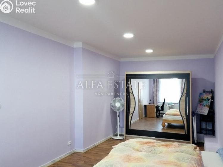 Аренда квартиры 2+KK Karlovy Vary, Sokolovská č. 5