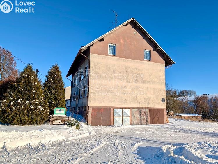 Prodej bytu 3+1 Bezvěrov č. 18