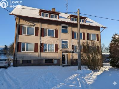 Prodej bytu 3+1 Bezvěrov č. 1