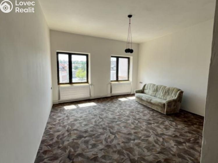 Pronájem bytu 2+1 Tachov, Boženy Němcové č. 2