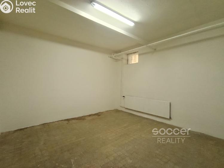 Rent warehouse Praha, Ke Kablu č. 6