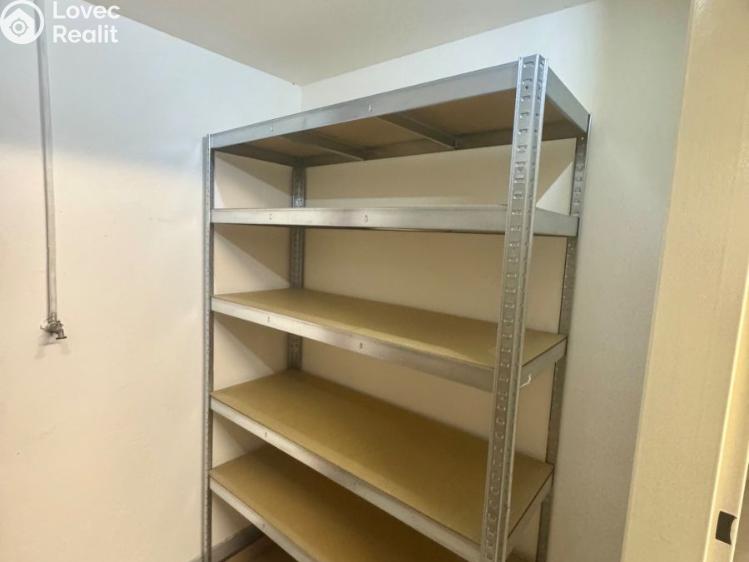 Rent warehouse Praha, Děčínská č. 3