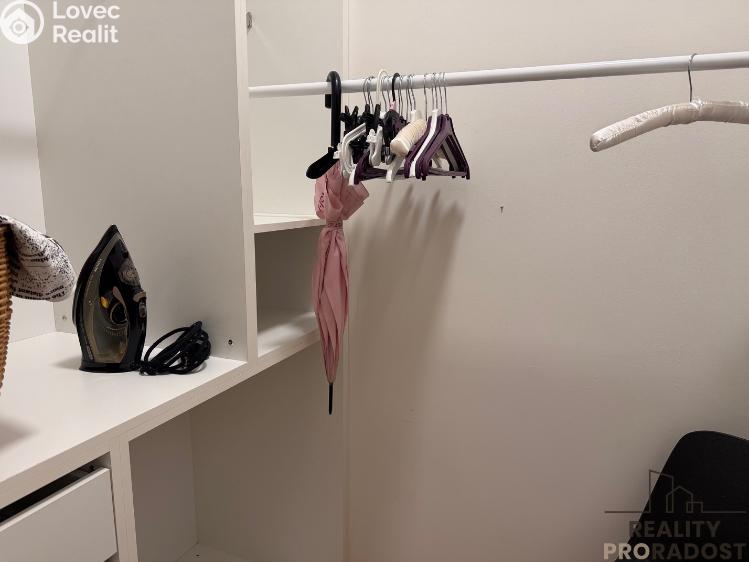 Pronájem bytu 3+KK Praha, Šmeralova č. 8