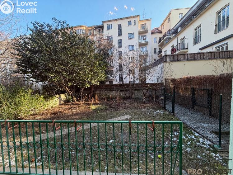 Pronájem bytu 3+KK Praha, Šmeralova č. 11