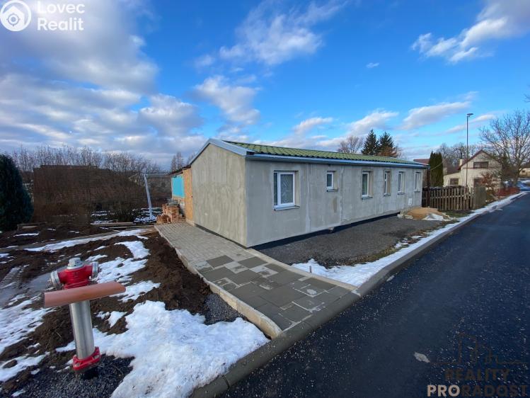 Sale hut Opatovec č. 13